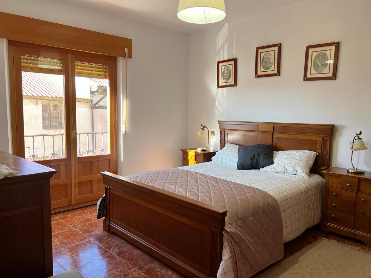 El Cotarro De Pesquera Villa Pesquera de Duero Buitenkant foto