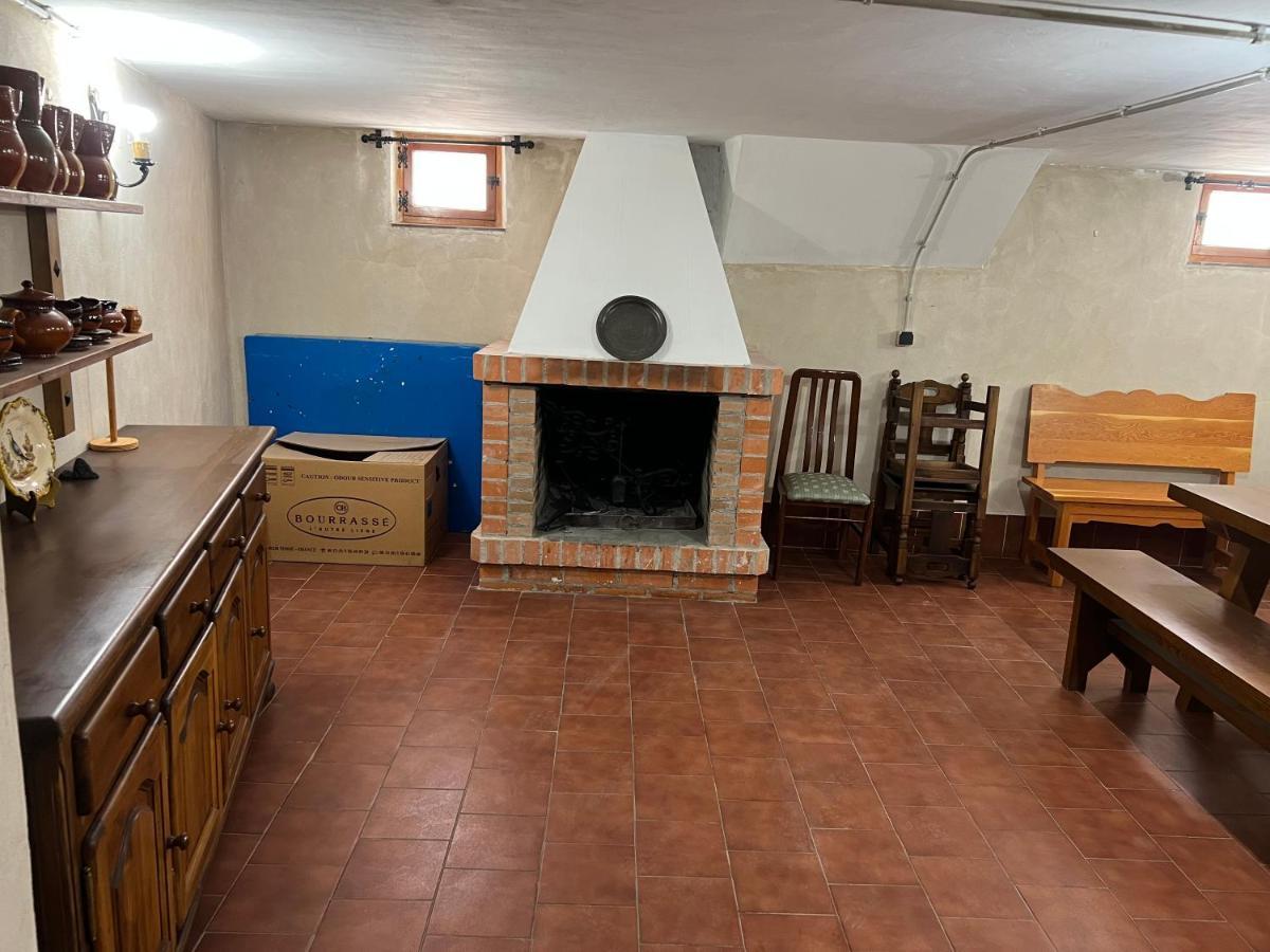 El Cotarro De Pesquera Villa Pesquera de Duero Buitenkant foto